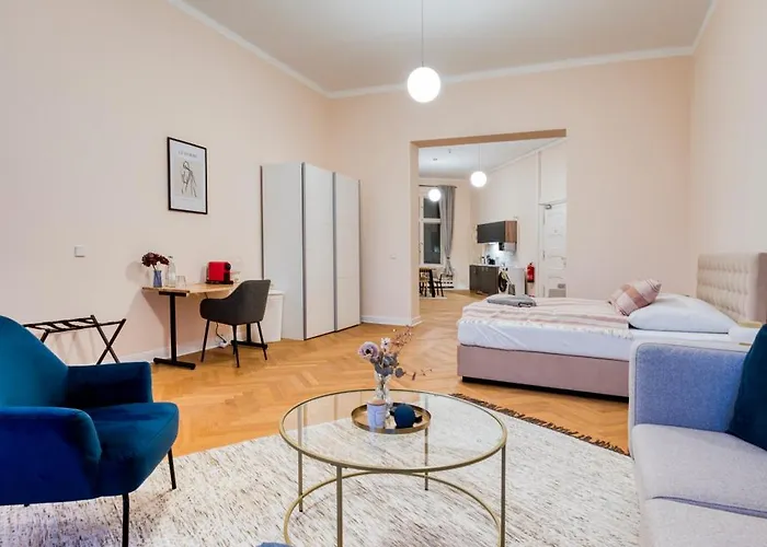 Apartment Jomi - Privates Beim Ku'damm *